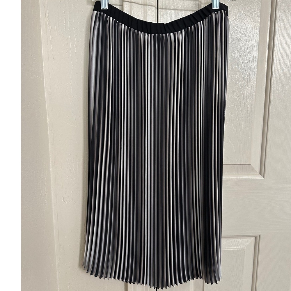 EILEEN FISHER Pleated Ombre Midi Skirt Black Grey Striped Side Zip XS - Picture 2 of 7